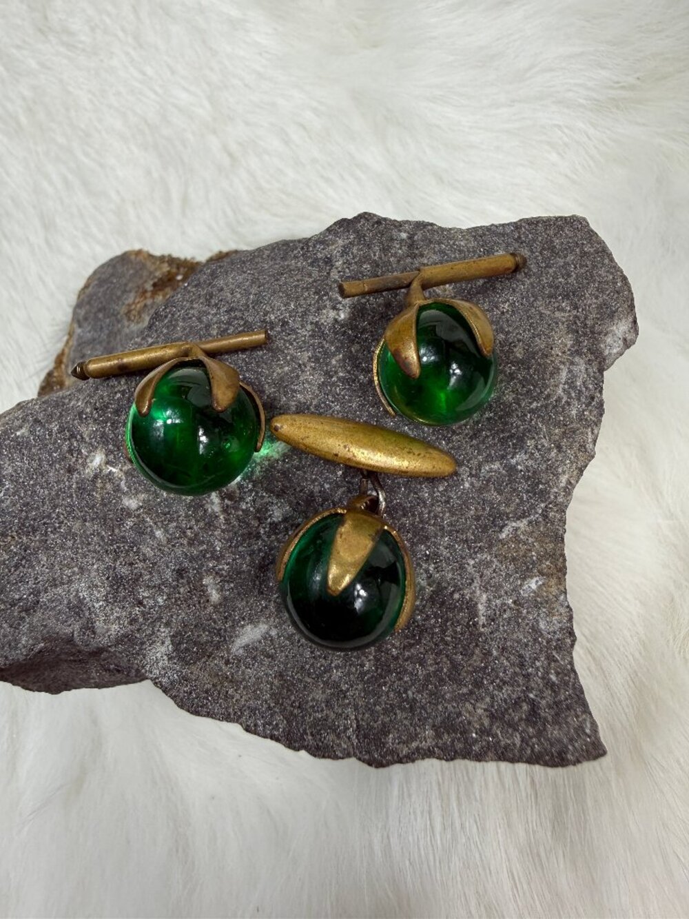 Antique Victorian Green Glass Gold Tone Claw Button Studs & Single Cufflink 3pc